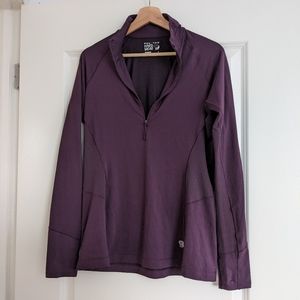Mountain Hardware | 1/4 Zip Long Sleeve Top